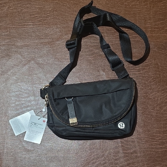 lululemon athletica Handbags - Lululemon All Night Festival Bag *Micro Black / Gold